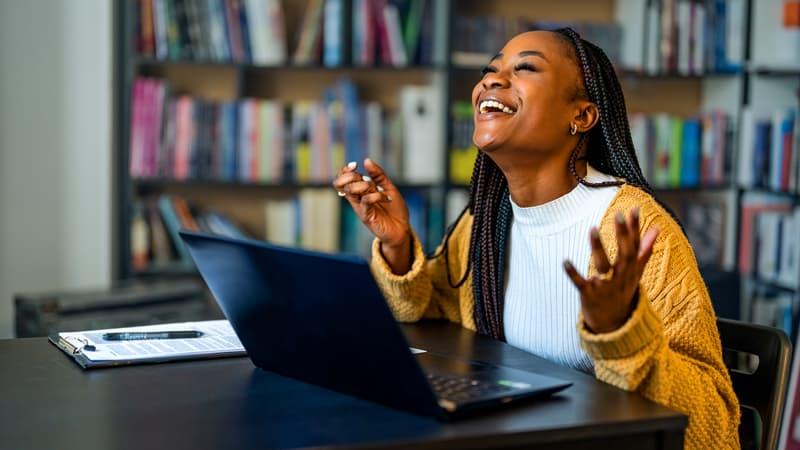 How To Decide If A Job Offer Is Worth Taking - DSJ GLOBAL
